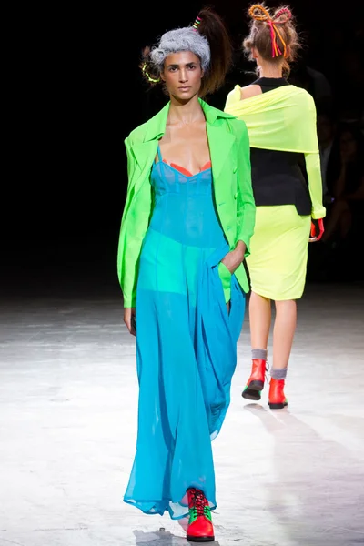 Look 45